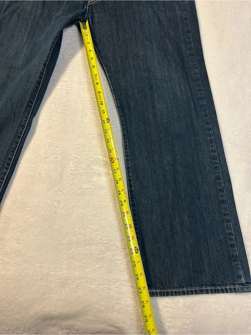 Levi's Men's Relaxed Dark Blue Denim Jeans